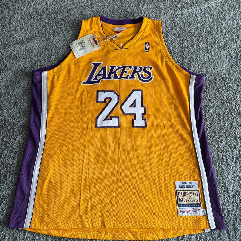 100% Authentic Mitchell & Ness Kobe Bryant NBA 2009 Los Angeles Lakers Jersey 52